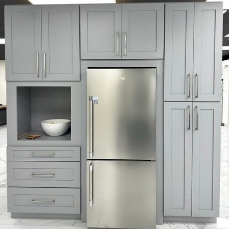 Light Grey Kitchen Cabinets - Image 3