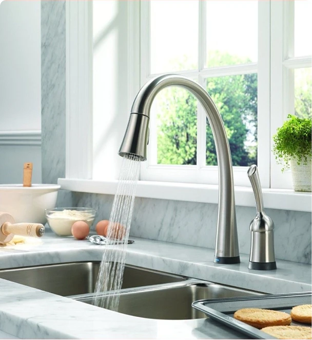 Modern Stainless Steel Faucet and Sink Set - Stylish functionality for your Orland Park kitchen. Enhance your space with a sleek and durable stainless steel faucet and sink set, combining contemporary design with reliable performance for everyday use.